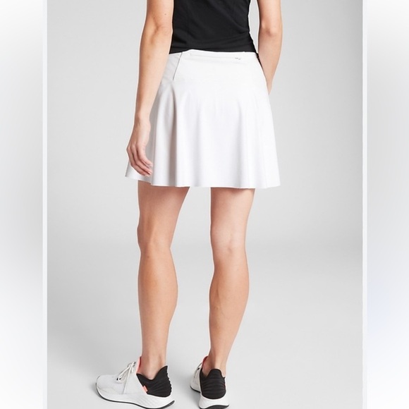 Athleta Match Point Skort 15.5" White SIZE medium - Picture 2 of 7